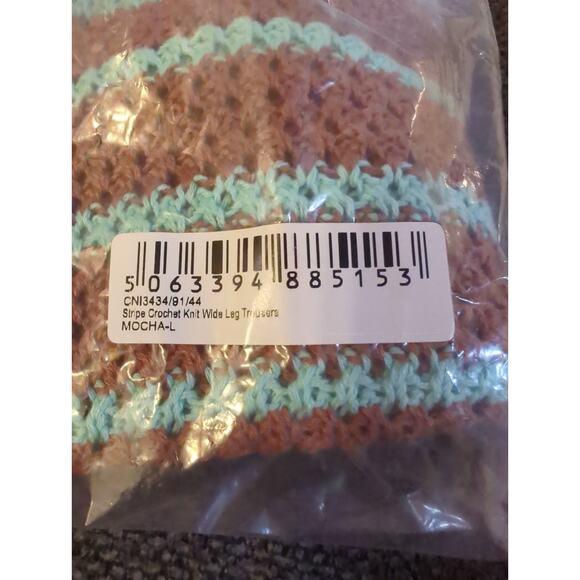 PrettyLittleThing Mocha Stripe Crochet Knit Wide Leg Pants NWT UK Size L - Picture 8 of 8